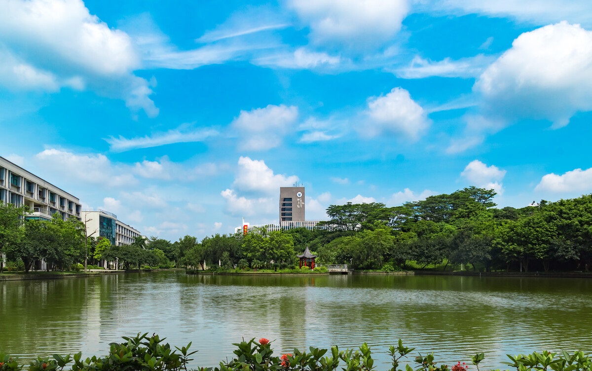 药科大学盘点：中国药科大实力最强，沈阳药科大的药剂学首屈一指