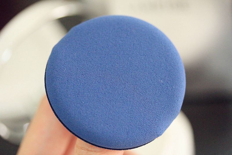 兰芝雪润无瑕气垫粉凝霜,兰芝粉气垫干皮测评