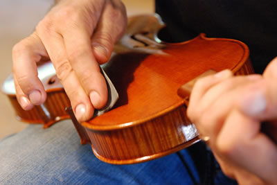 小提琴油漆工艺流程及步骤,小提琴油漆做法