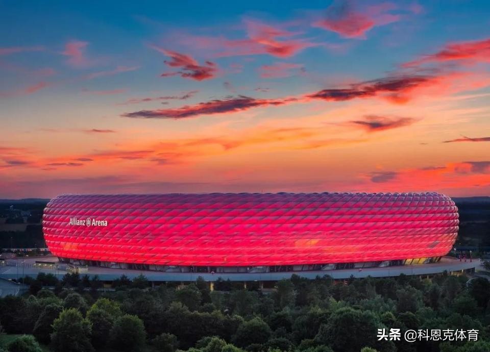欧洲杯最壮观的球场是什么,欧洲杯十座场馆
