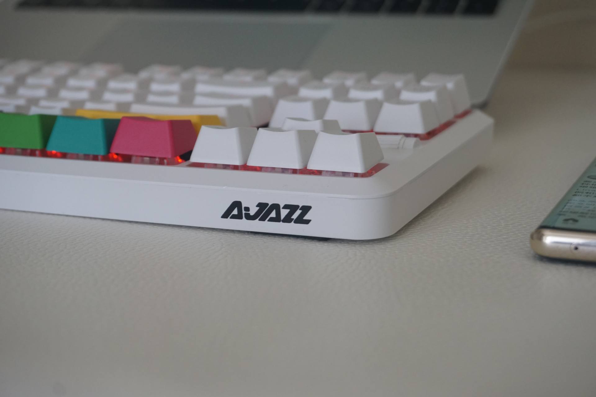 黑爵k870t键盘黑莓,黑爵k870t键盘如何切换中文