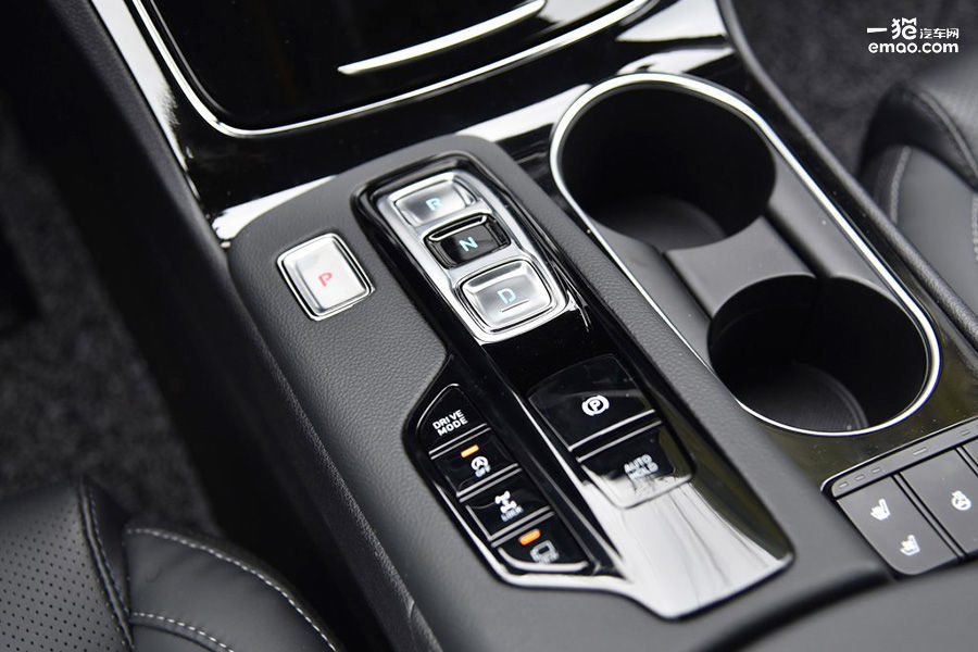 北京现代第四代全新胜达对比测试,北京现代第五代胜达最新消息