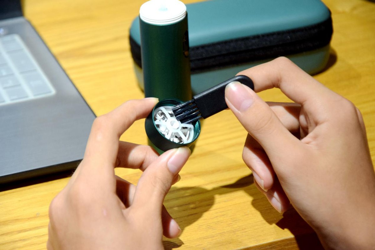 博朗和须眉剃须刀哪个好用,博朗剃须刀3系开箱评测