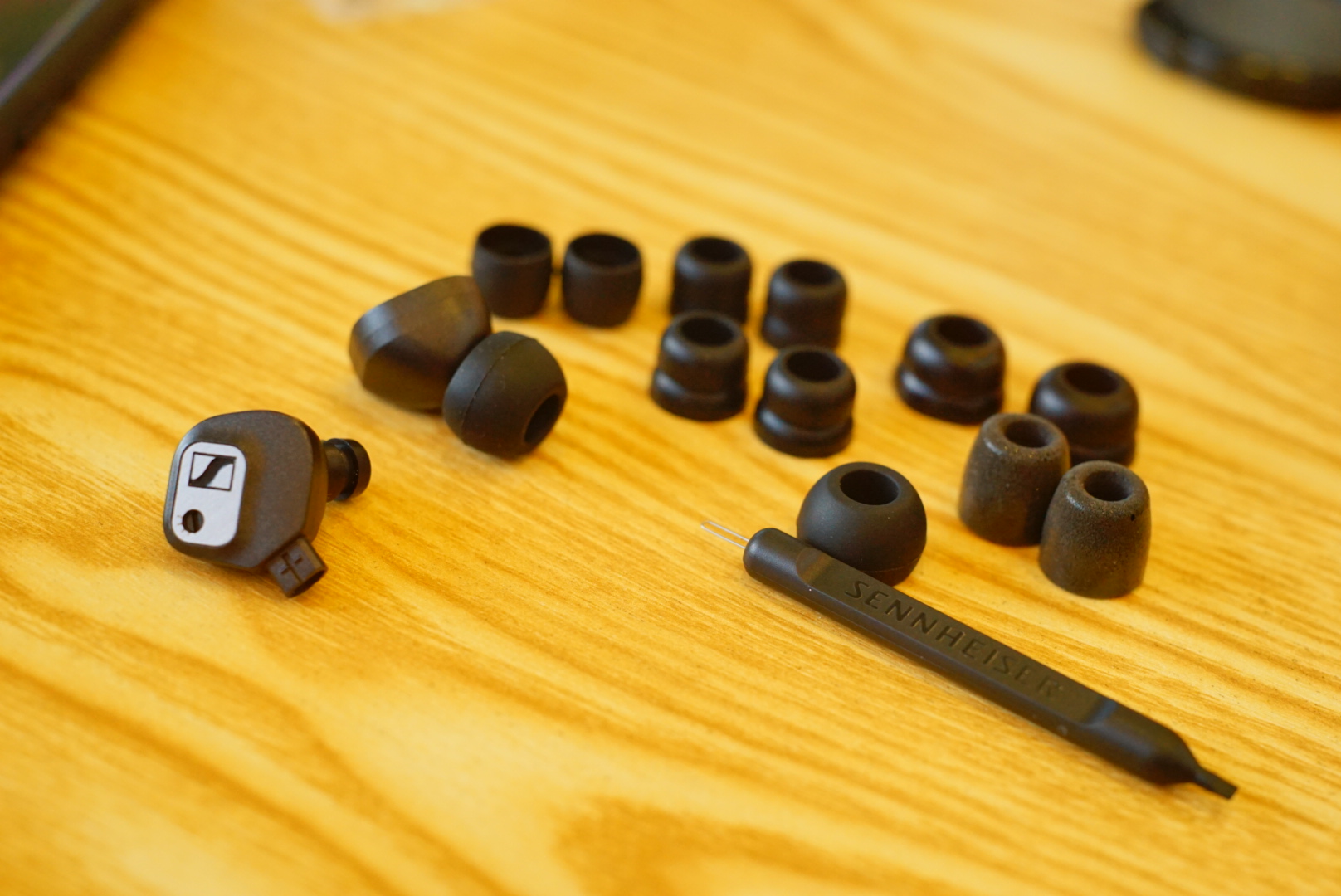 森海塞尔ie80s耳机开箱评测,森海塞尔ie80s用什么耳塞好