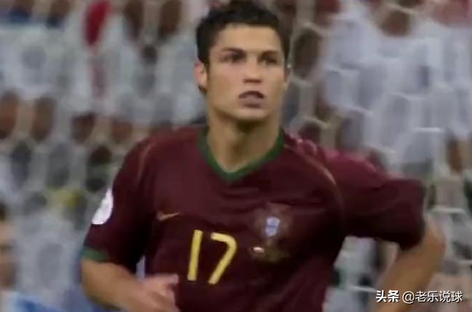 足球世界点球小碎步,足球世界任意球假动作