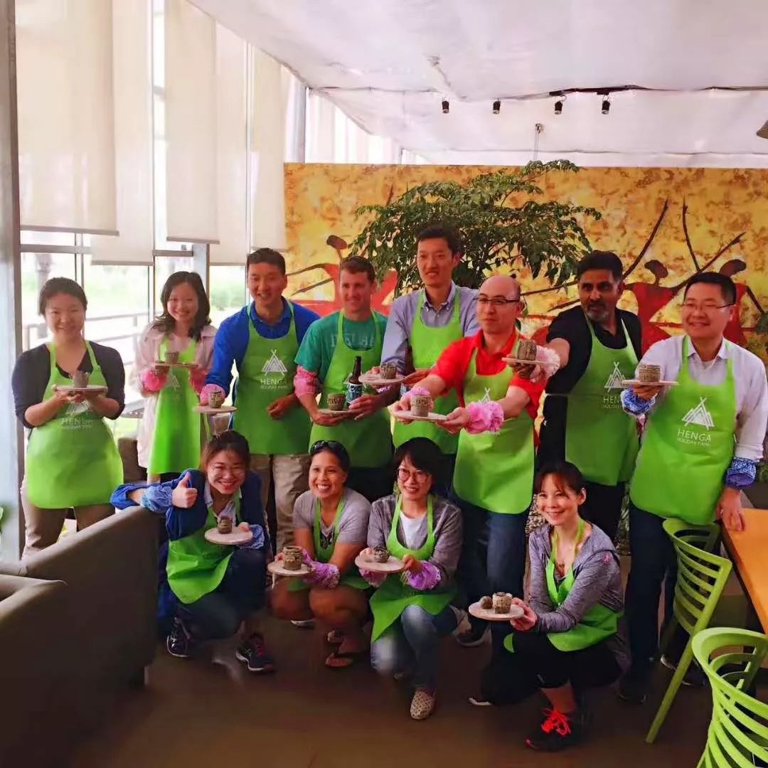 不靠娱乐设施、不接待散客、不主动宣传，这个庄园依然被引爆