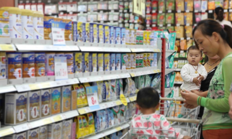 假奶粉销售90万后被查!妈妈别给娃喝海淘奶粉了,这些伤害要清楚
