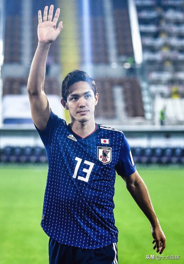 亚洲杯精选孙兴慜踢边路,孙兴慜或退出下届亚洲杯