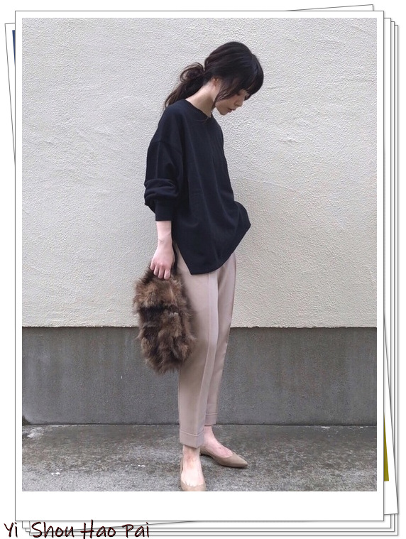 米色裤子穿搭夏天,春季米色裤子怎么搭配上衣