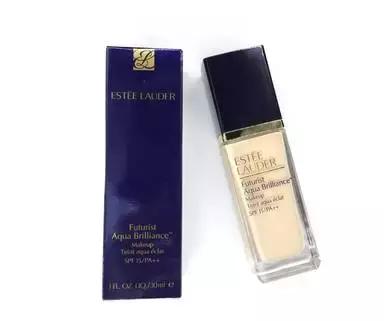 大牌粉底推荐100元左右品牌,秋冬粉底上脸就浮粉