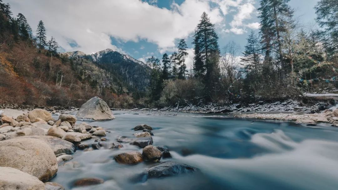 魔幻城市旅游景观,魔幻山城旅游感受