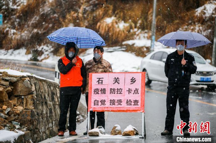 众志成城抗击疫情代购小分队,安徽疫情防控队支援六安