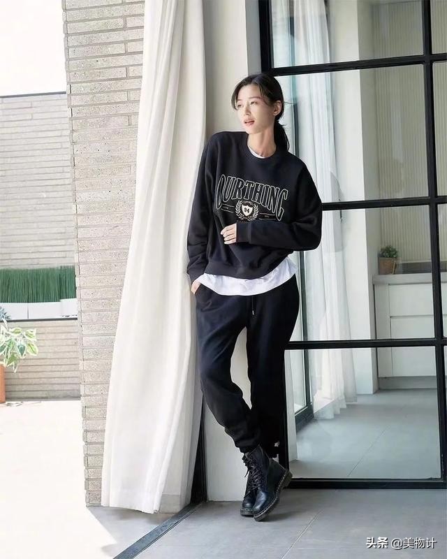 早秋洋气卫衣,适合深秋的卫衣