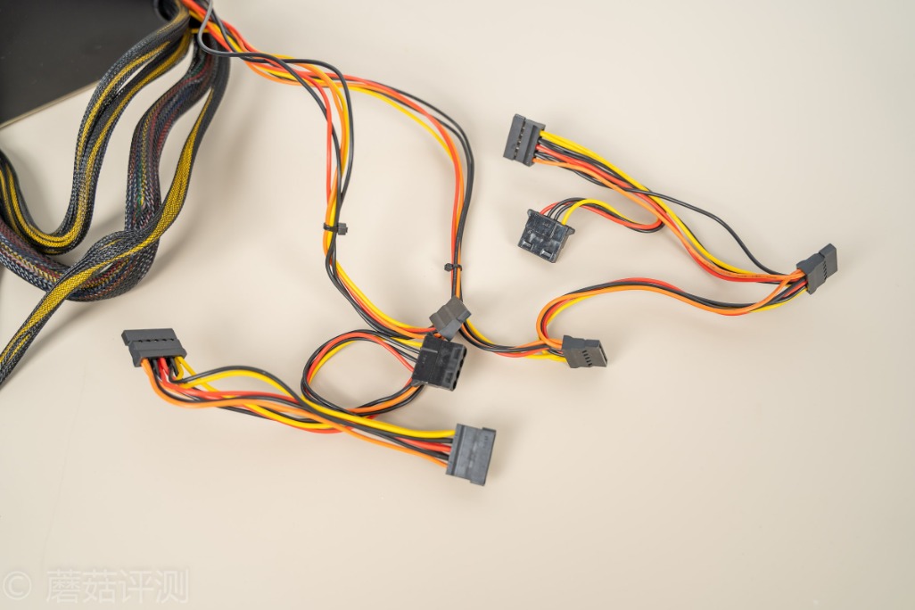 金河田gf500g电源评测,金河田金牌600w电源好吗