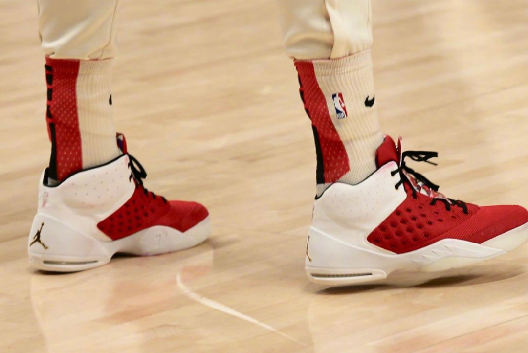 今日球鞋上脚集锦,中国球员球鞋上脚合集