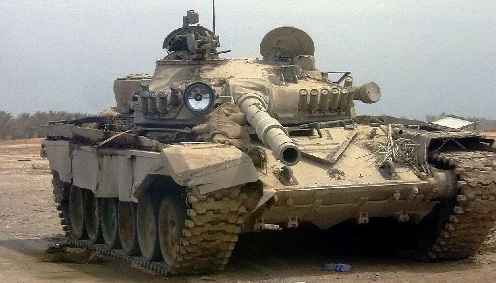 t80坦克侧视图,t80坦克对比m1坦克