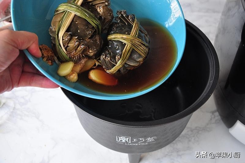 大闸蟹煮几分钟熟最好吃,大闸蟹要煮几分钟才可以吃