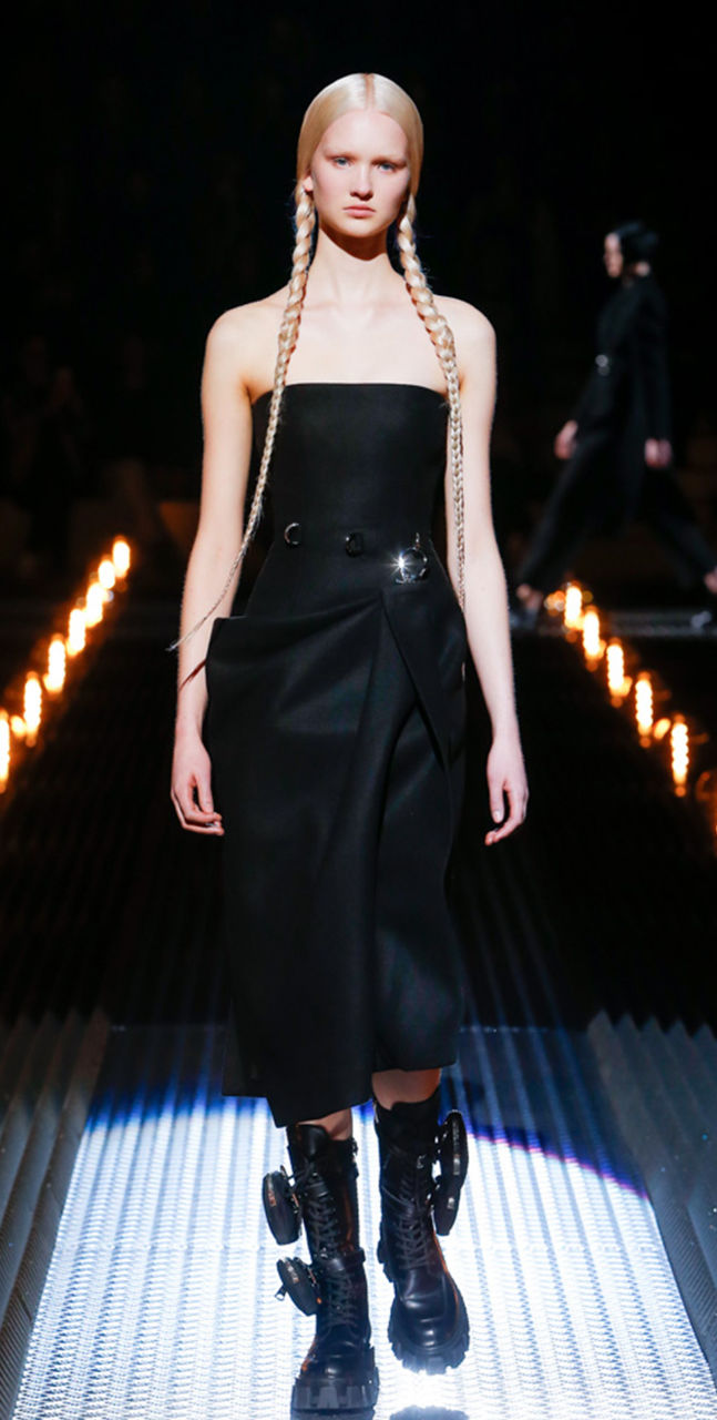 prada是顶级奢侈品牌,prada普拉达意大利版本