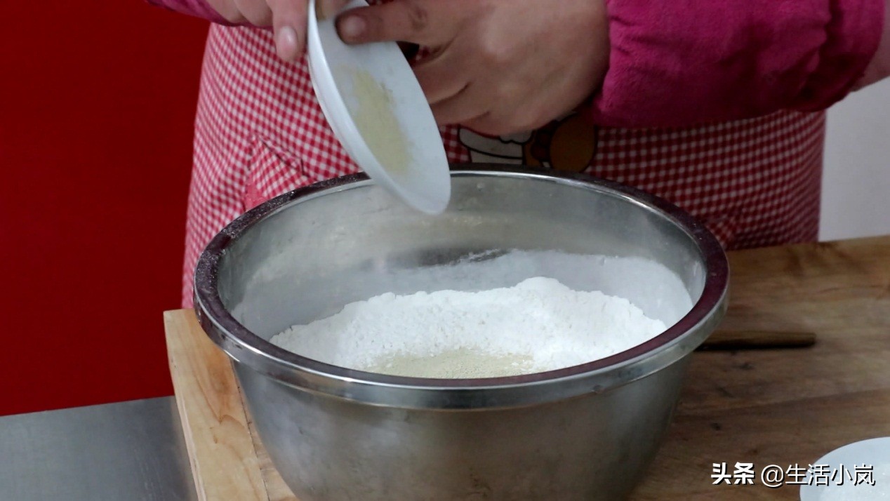 怎么炸软麻花里软外酥,炸出香脆的麻花