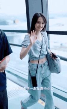 今年挤奶衫火到爆!大胸、小胸都能穿