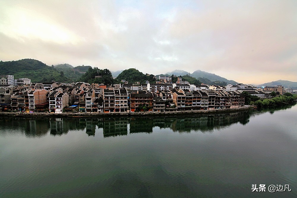 贵州镇远古镇新大桥,如何去贵州镇远古镇