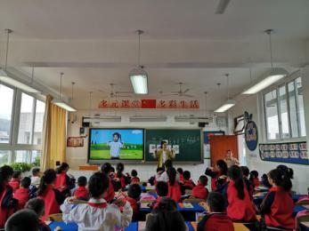 龙泉驿区实验小学：学科专家指方向学科视导助成长