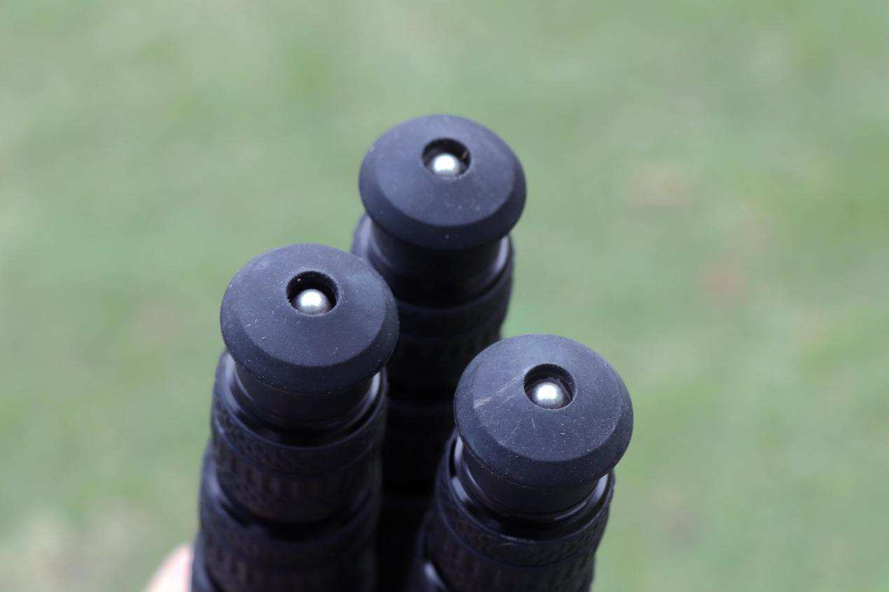 思锐稳定型三脚架套装,思锐迷你三脚架测评