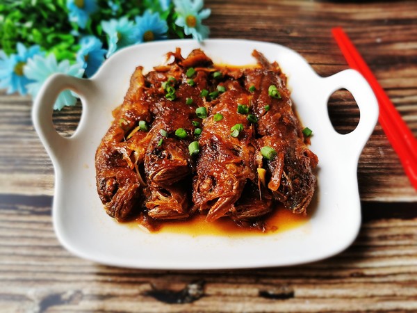 不管什么鱼怎样做才好吃,做鱼去腥只需三种调料