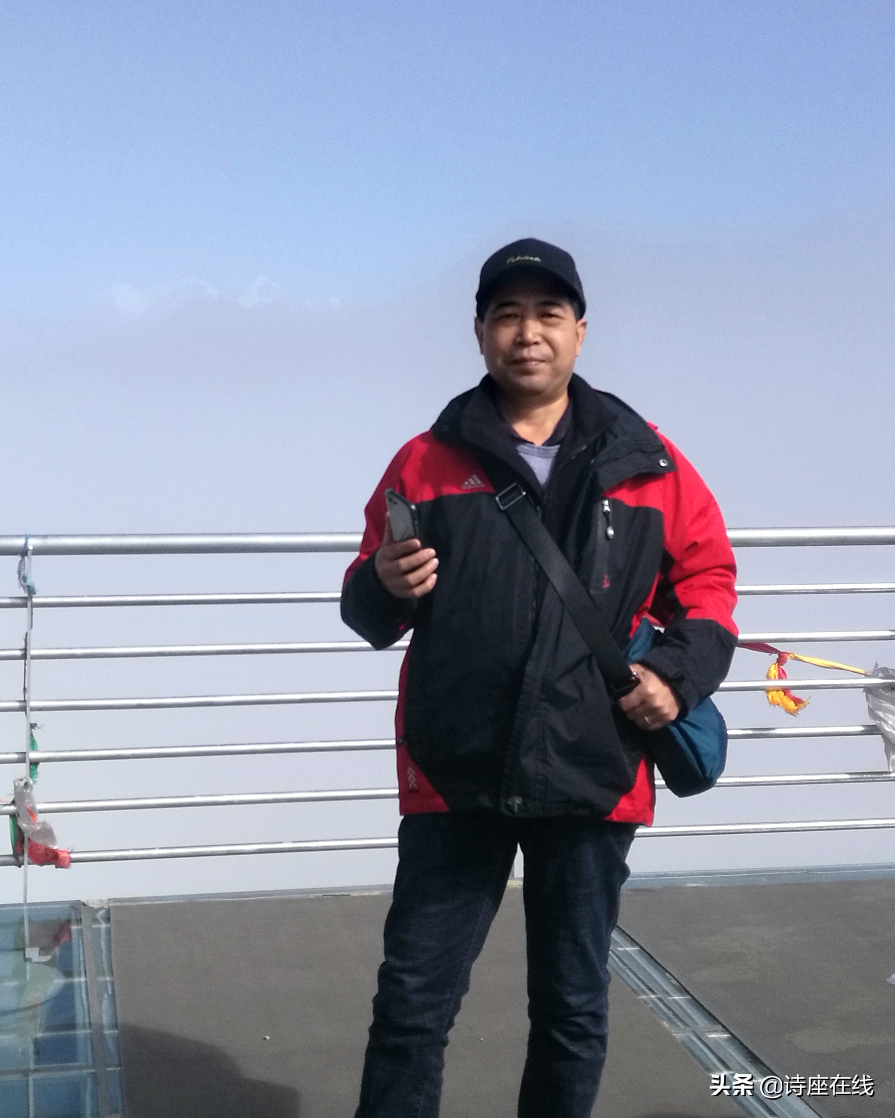 名诗三百首｜为这本书的出版高兴