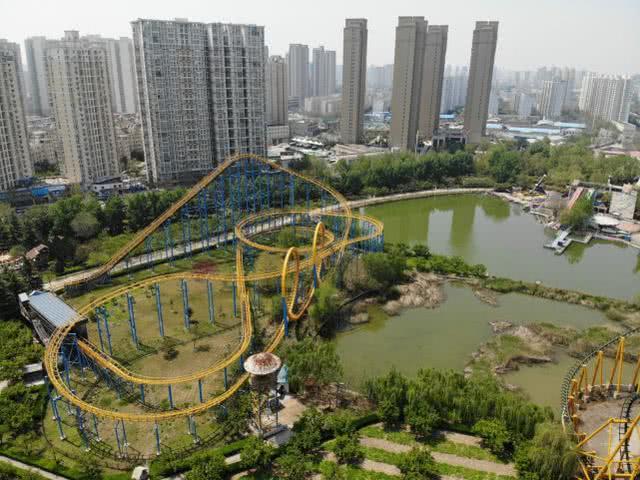 郑州世纪欢乐园部分设施开始拆除,郑州世纪欢乐园公园拆迁吗