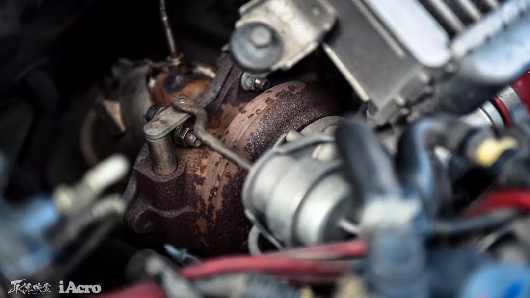 斯巴鲁翼豹2.0r三厢还值得吗,斯巴鲁翼豹gti