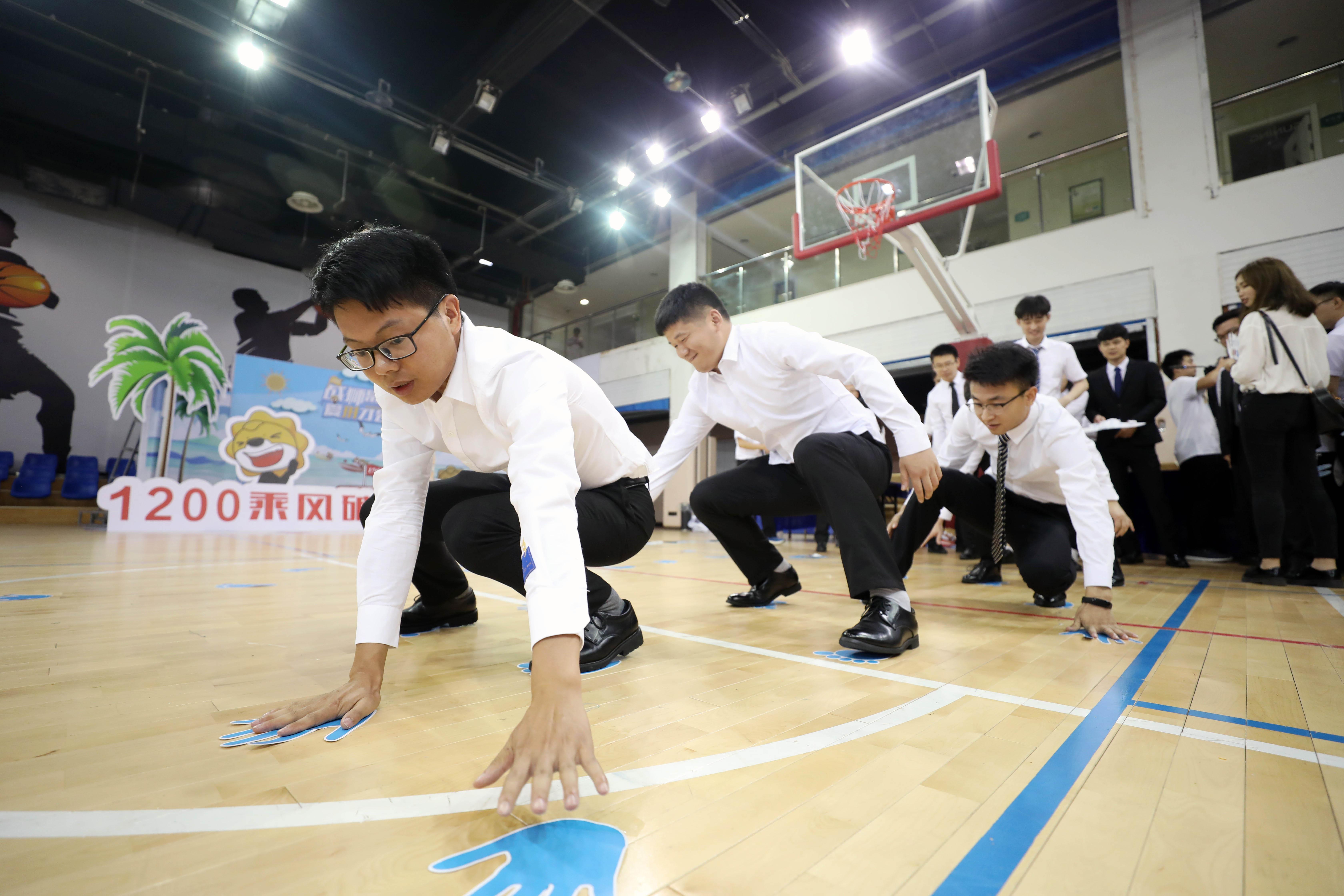 苏宁易购1200管培生西安,苏宁1200管培生