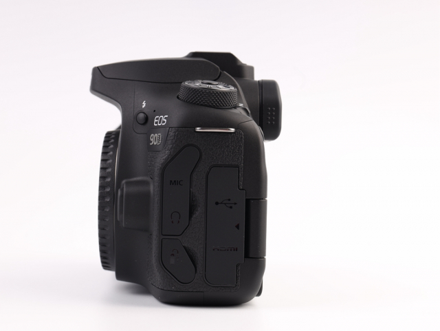 佳能eos90d价格趋势,佳能eos90d镜头购买推荐