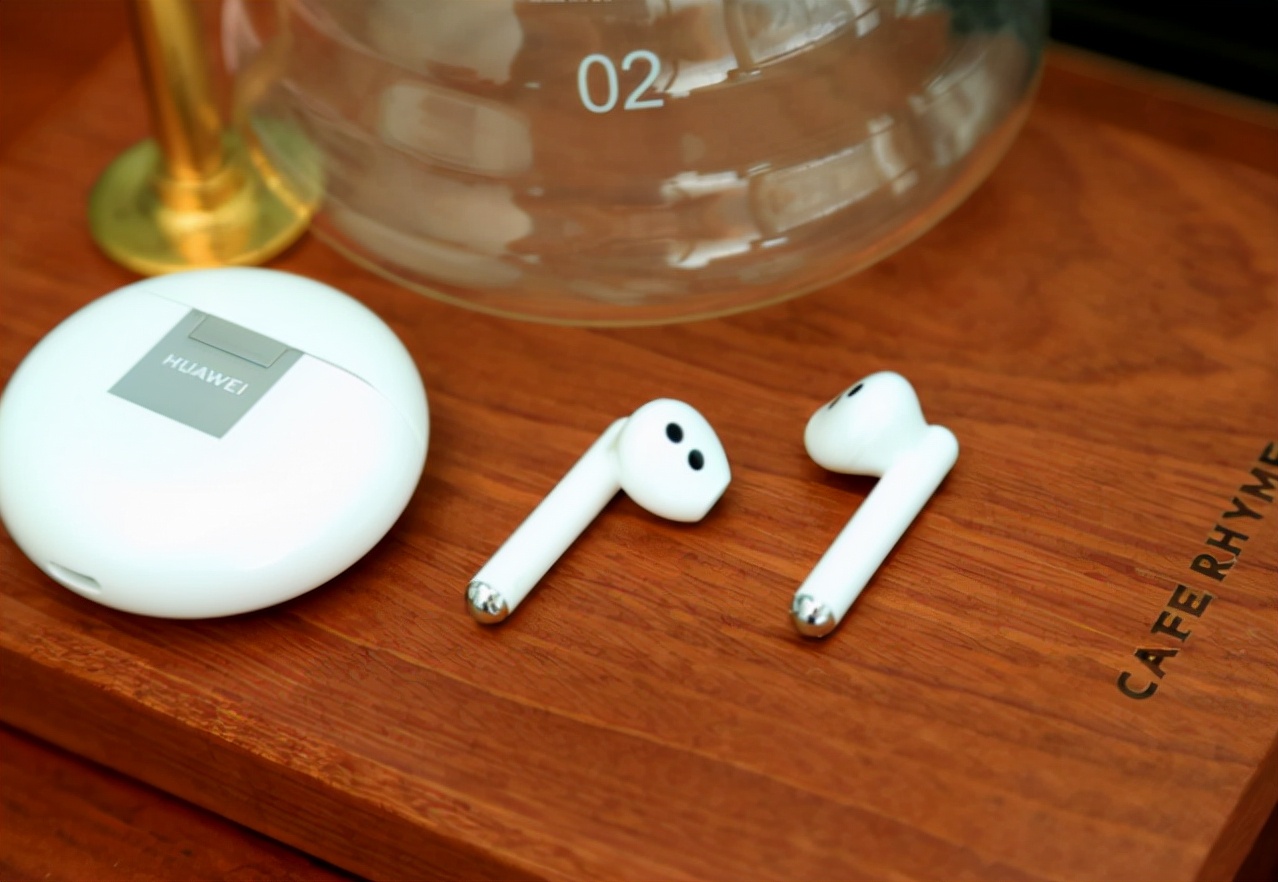 华为真无线耳机freebuds4pro,华为耳机freebuds4有什么功能