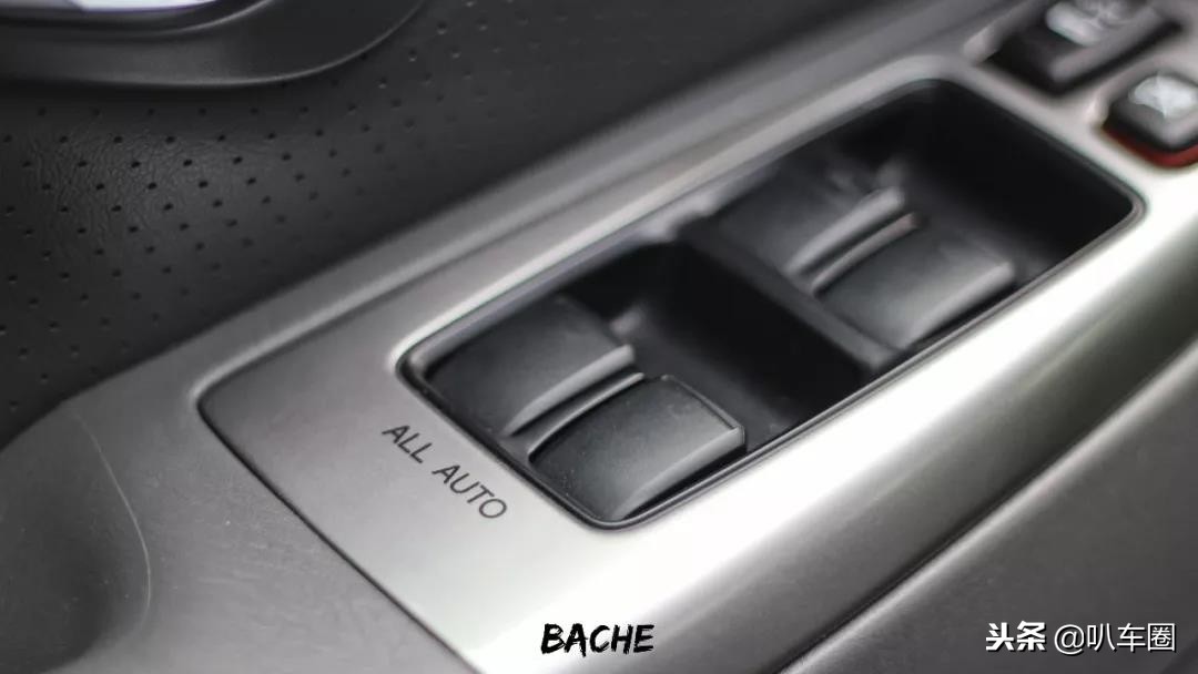 lc120普拉多手动挡2700评测,lc120普拉多驾驶感受