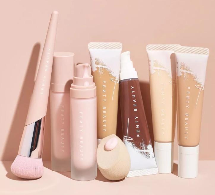 k妹推荐蜜粉饼,适合卡粉的粉底