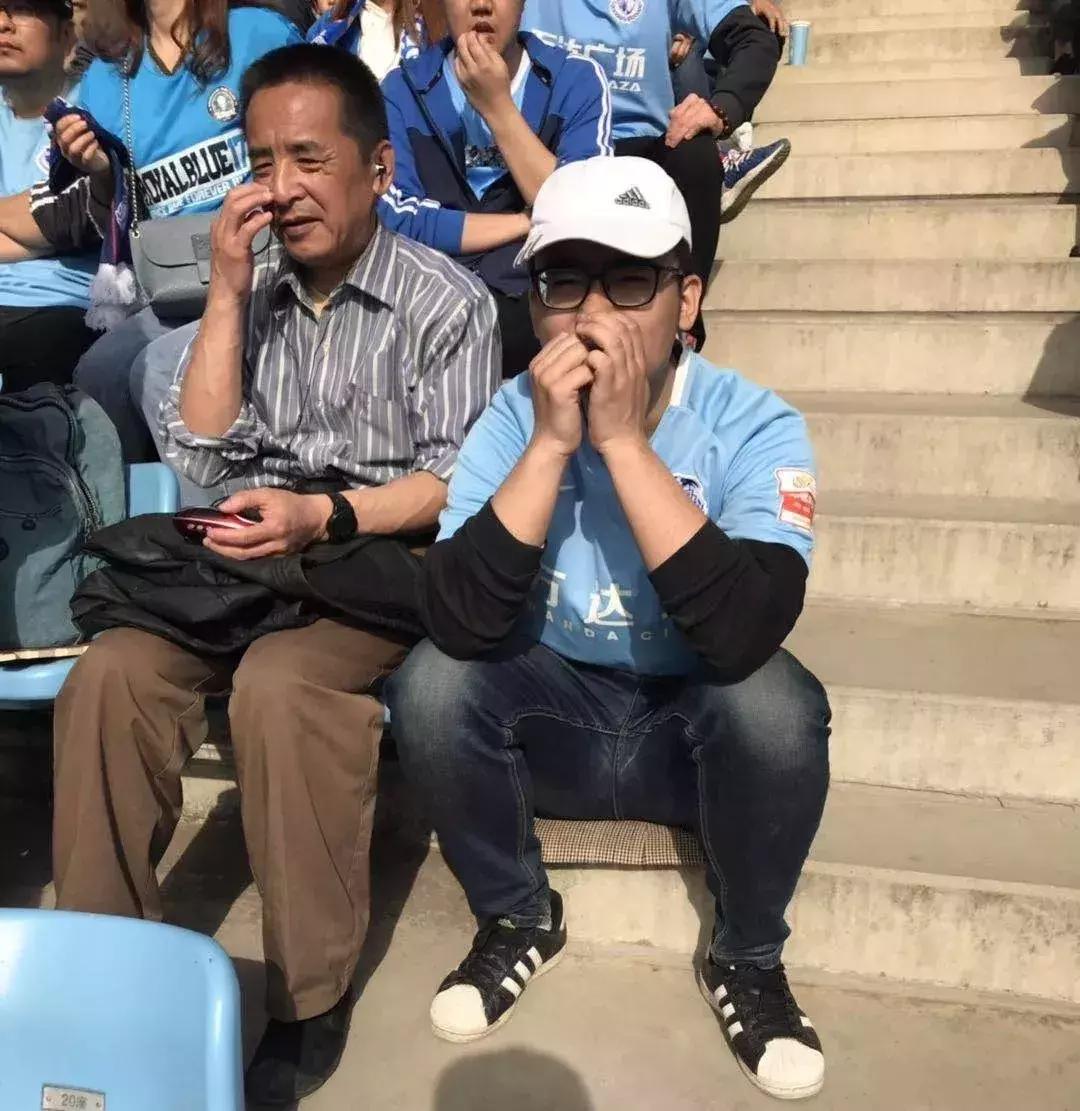 【第12人】听出精彩！一份特殊的足球情结！