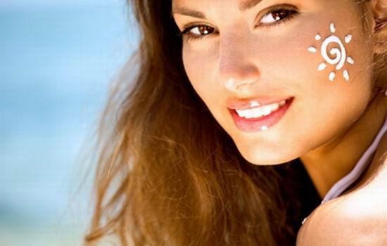 夏天脸上干燥起皮怎么办,夏天脸上干燥起皮用什么护肤品