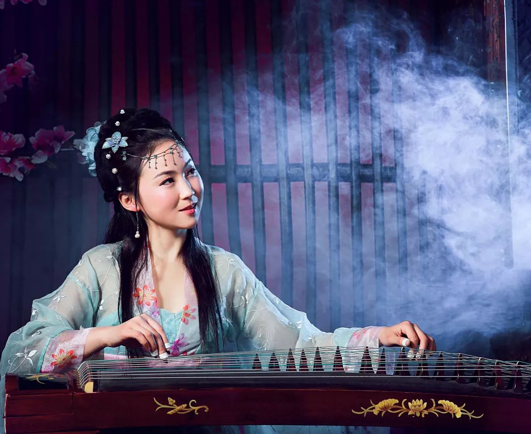 古筝新手容易吗,古筝初学者能练好琴吗