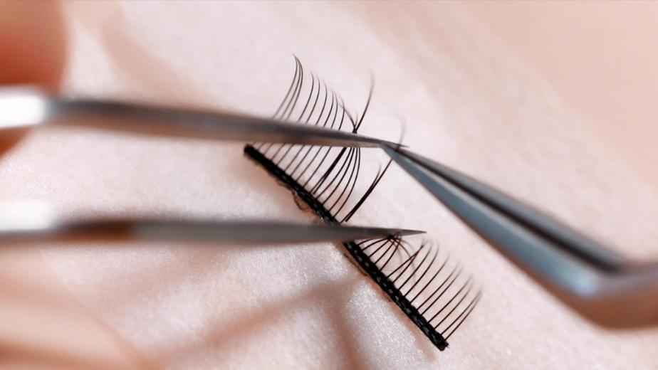 嫁接睫毛没有胶珠需要滑胶吗,桃树嫁接处流胶该怎样处理