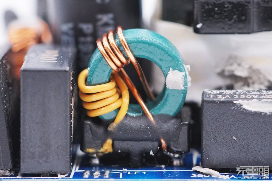 三星note105g45w快充哪里买,三星note1025w快充拆解