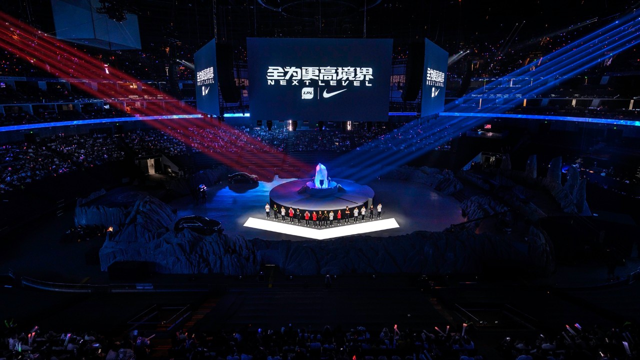 nikelpl队服,英雄联盟lpl与nike