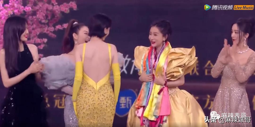 微博之夜谁拿奖谁尴尬,微博之夜为什么能请来这么多人