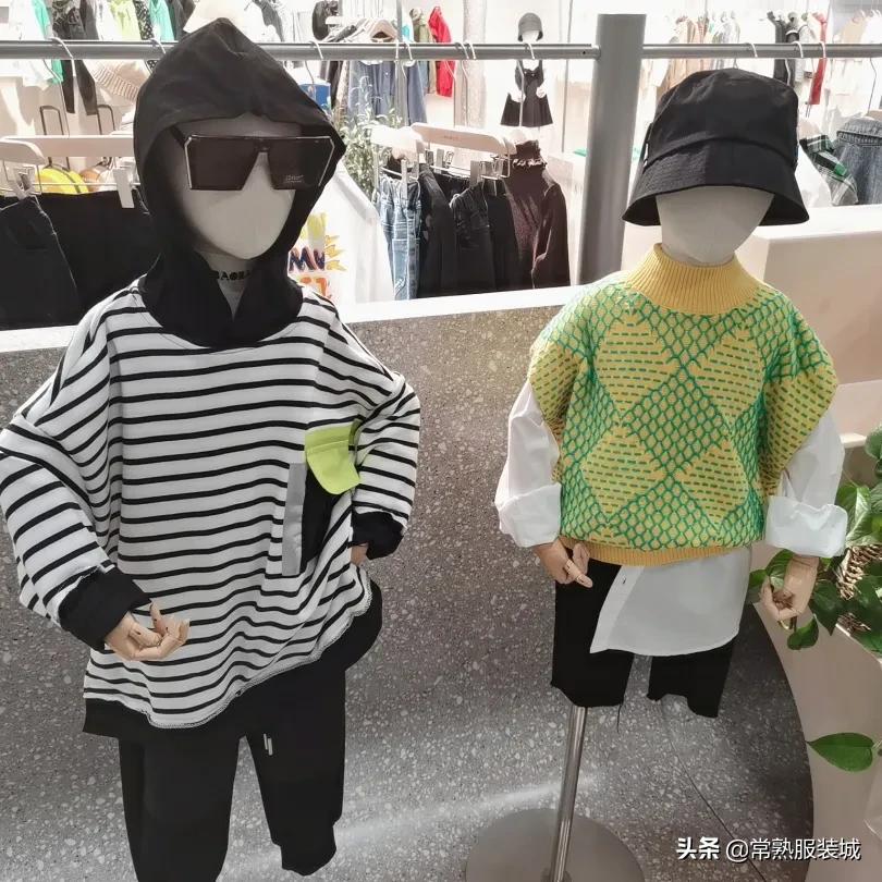 儿童品牌欧抱抱撤柜清仓,欧抱抱潮童装新款上新