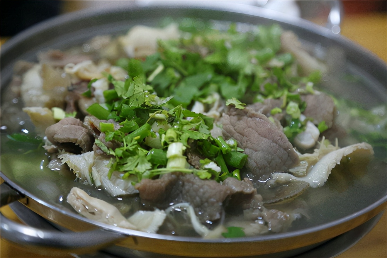 四川有什么特色的好吃的小吃,正宗的四川小吃什么最火爆又好吃