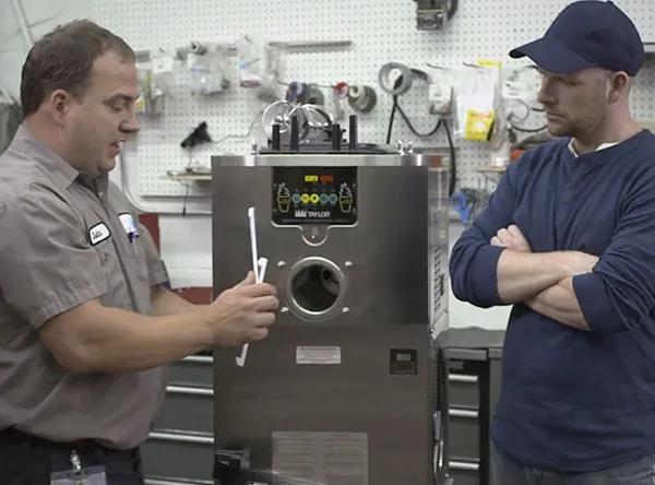 为啥无法使用麦当劳的冰淇淋,麦当劳为什么没有那么大冰淇淋