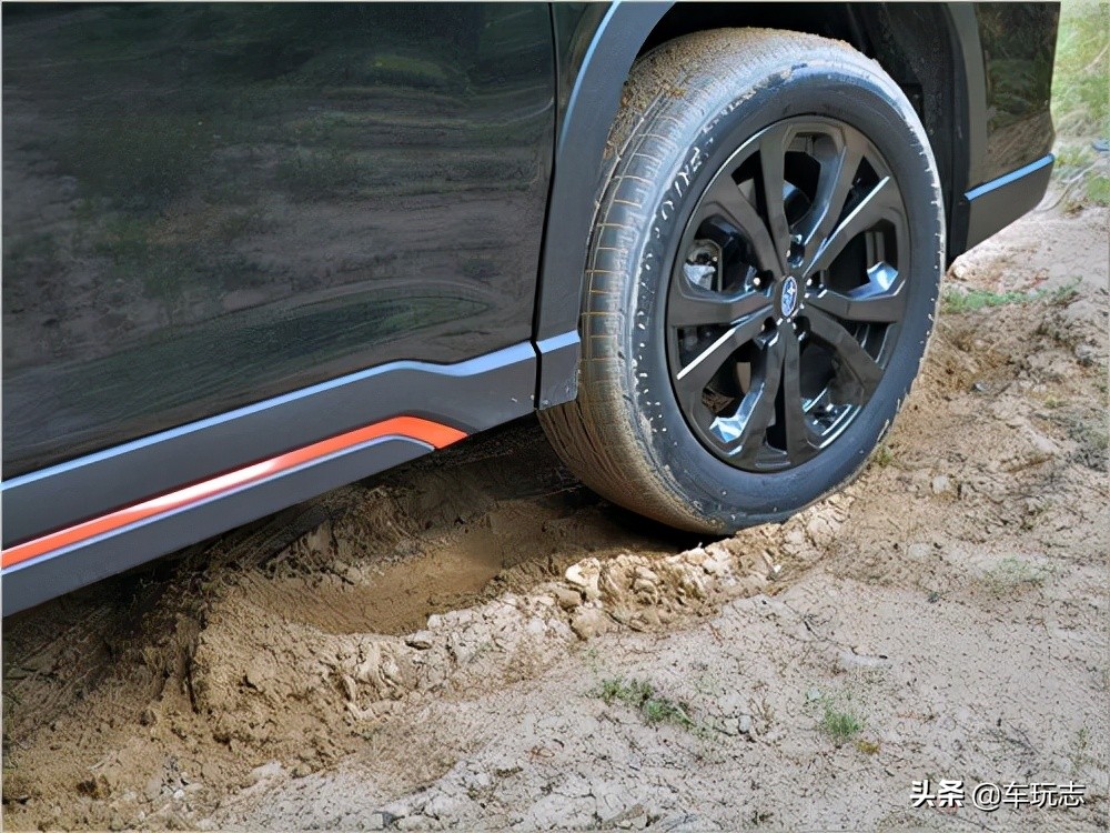 试驾第七代斯巴鲁森林人,2013斯巴鲁森林人手动挡试驾