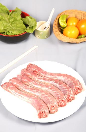 这才是麻辣绝味鸭脖正宗做法,鸭脖怎么样做肉质紧实