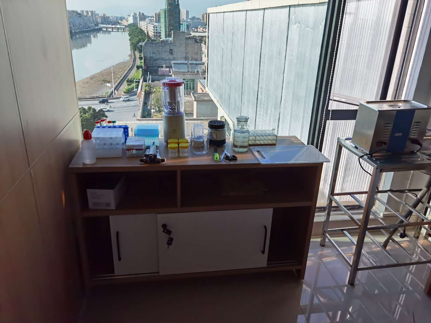 东莞食堂承包专家广东成氏餐饮公司：怎样洗净蔬菜上的残留农药？