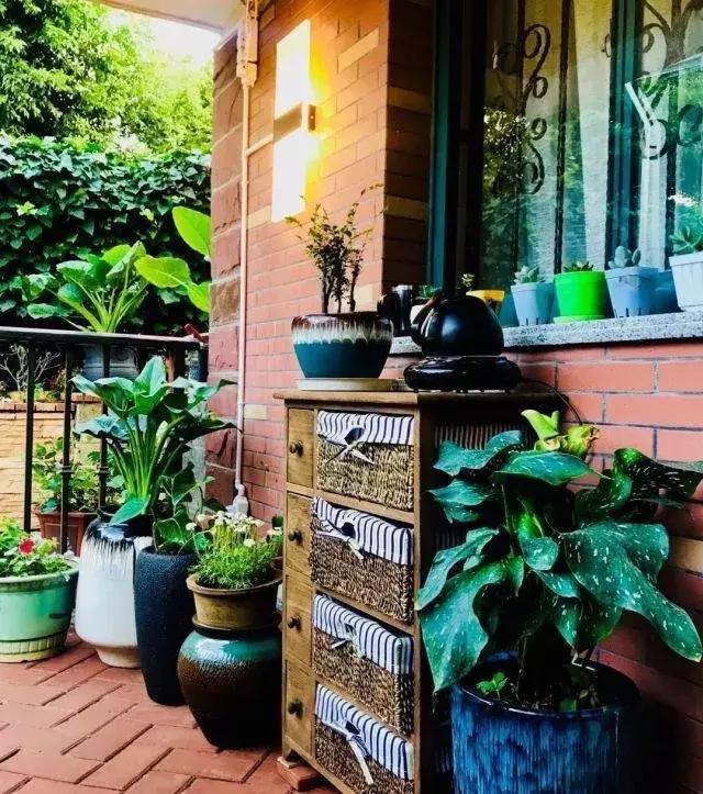 小院锦鲤鱼池建造全过程,自己建造庭院锦鲤鱼池